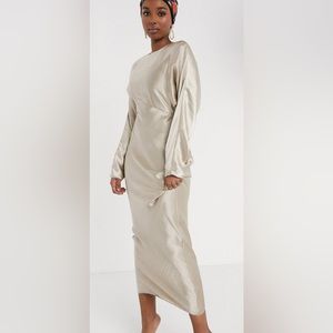 Batwing Bias Cut Maxi Dress in Oyster